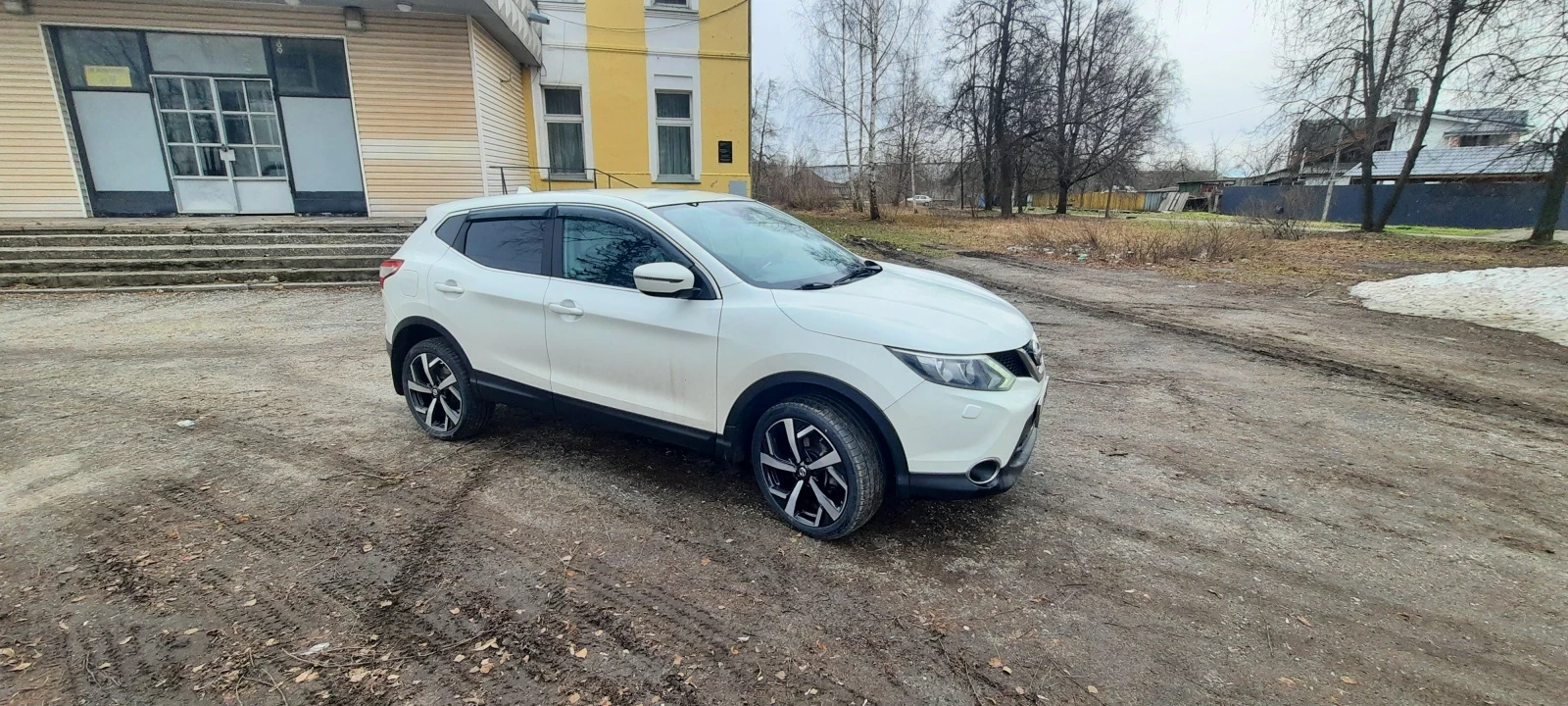 Nissan Qashqai, 2014г, передний привод, вариатор