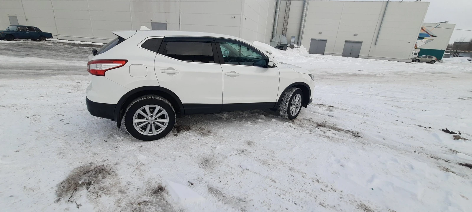 Nissan Qashqai, 2014г, передний привод, вариатор