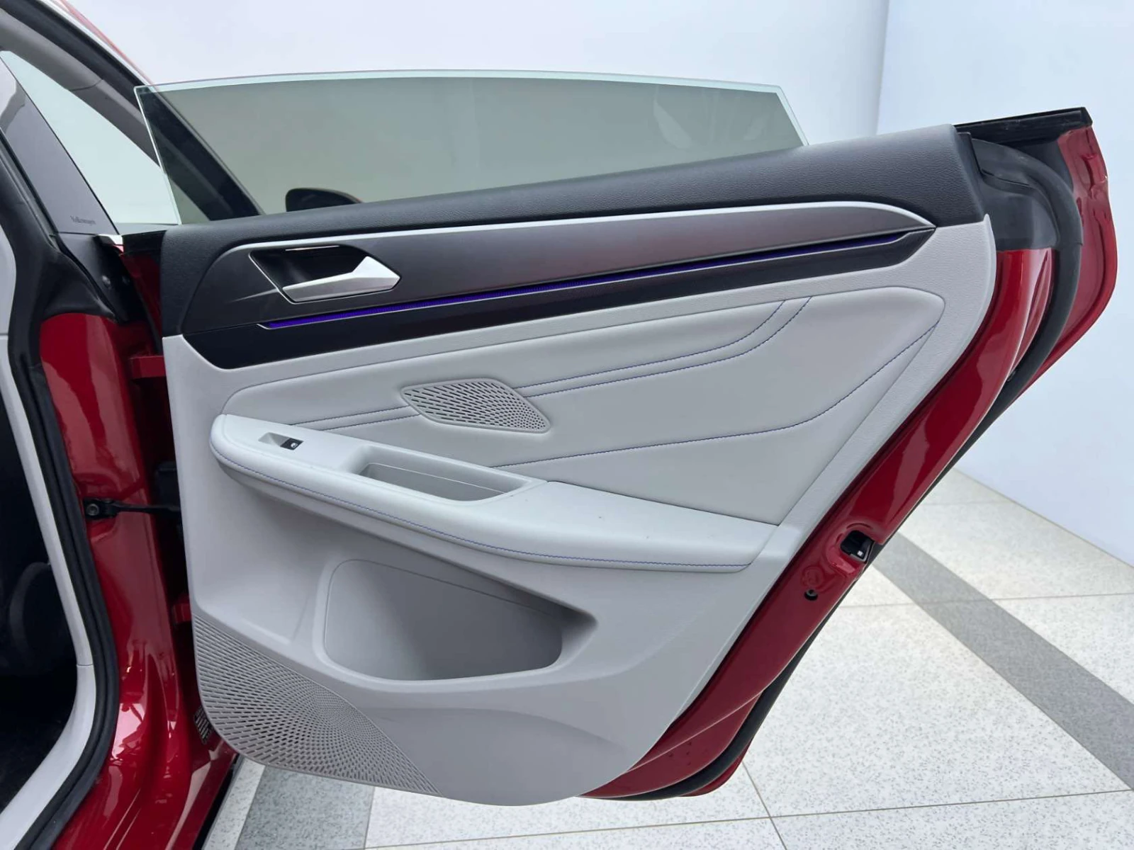 Volkswagen Lamando, 2022г, передний привод, робот