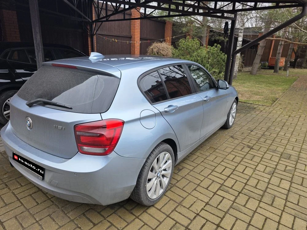 BMW 1 серии, 2012г, задний привод, автомат