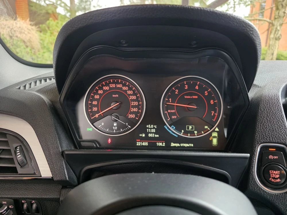 BMW 1 серии, 2012г, задний привод, автомат