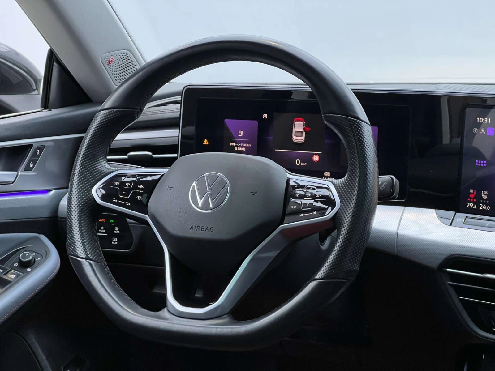 Volkswagen Lamando, 2022г, передний привод, робот