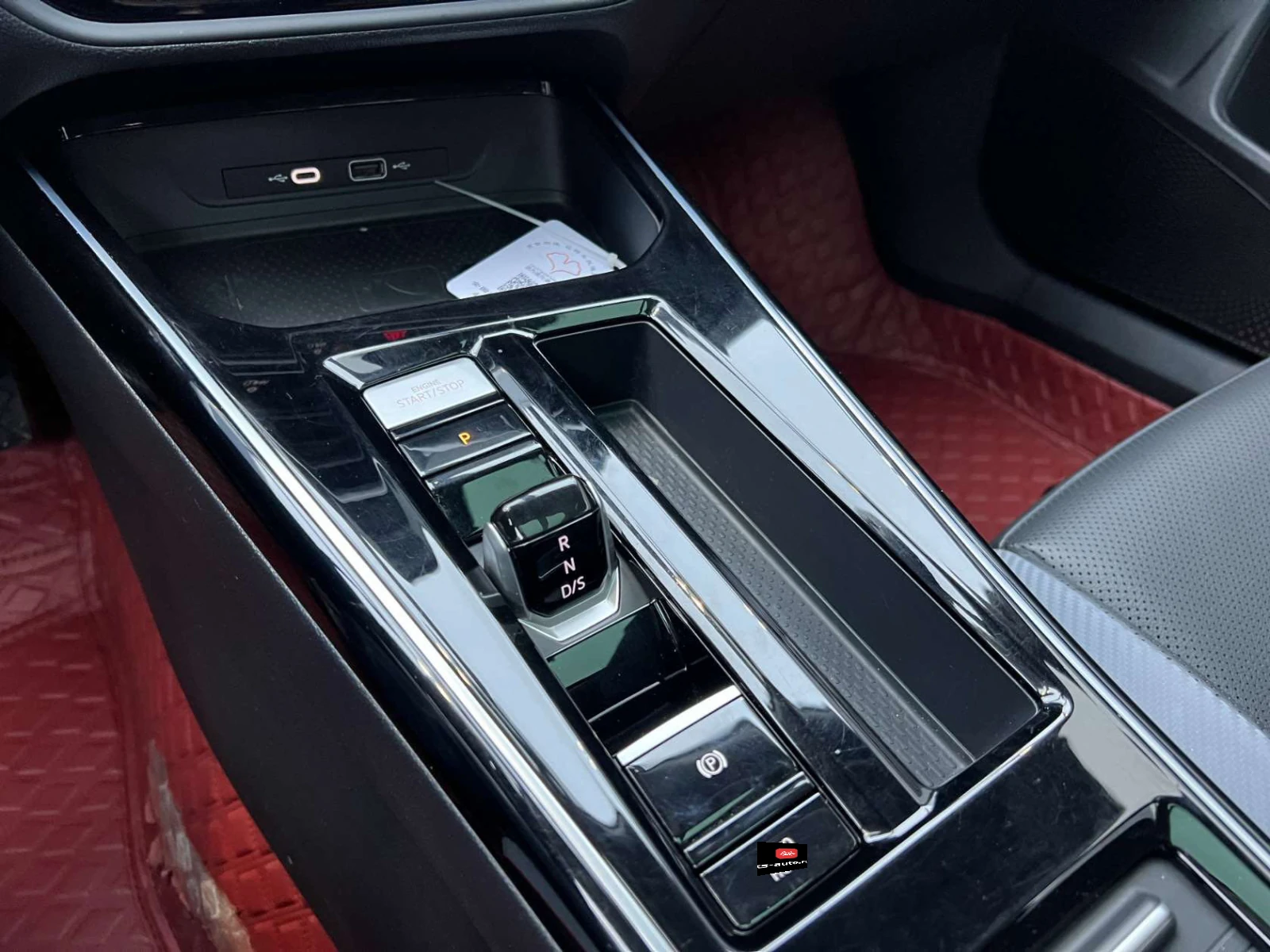 Volkswagen Lamando, 2022г, передний привод, робот