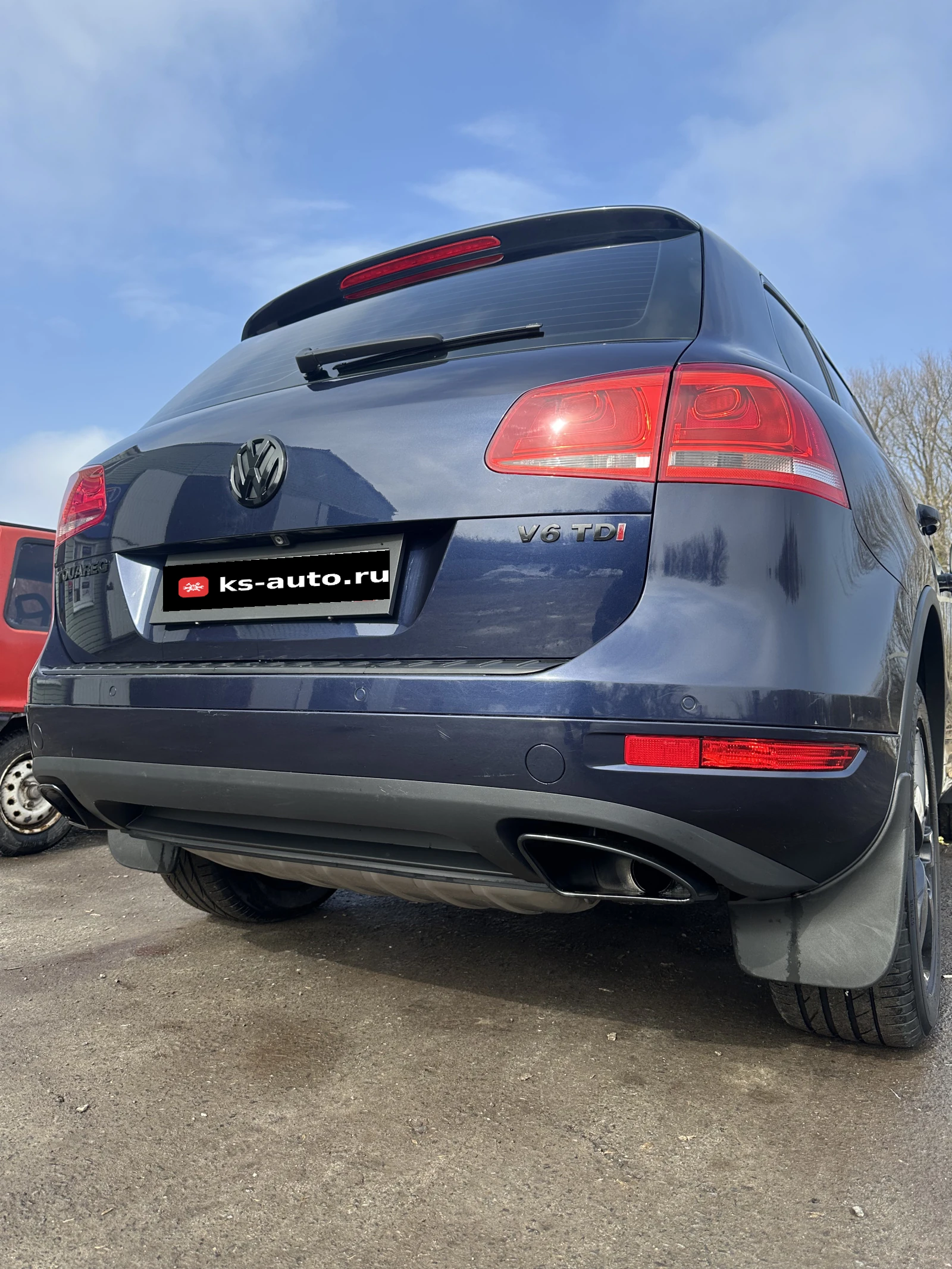 Volkswagen Touareg, 2011г, полный привод, автомат