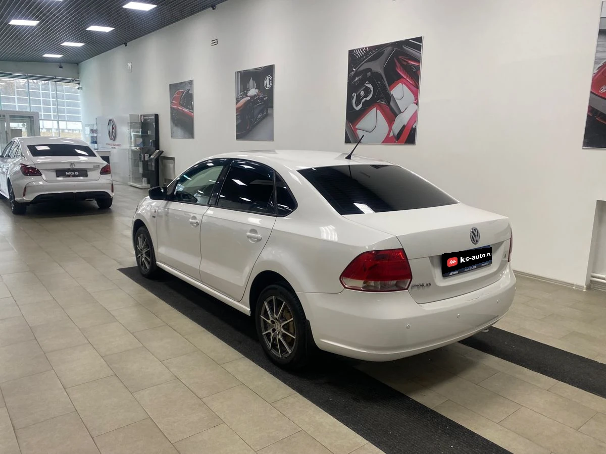 Volkswagen Polo, 2013г, передний привод, механика