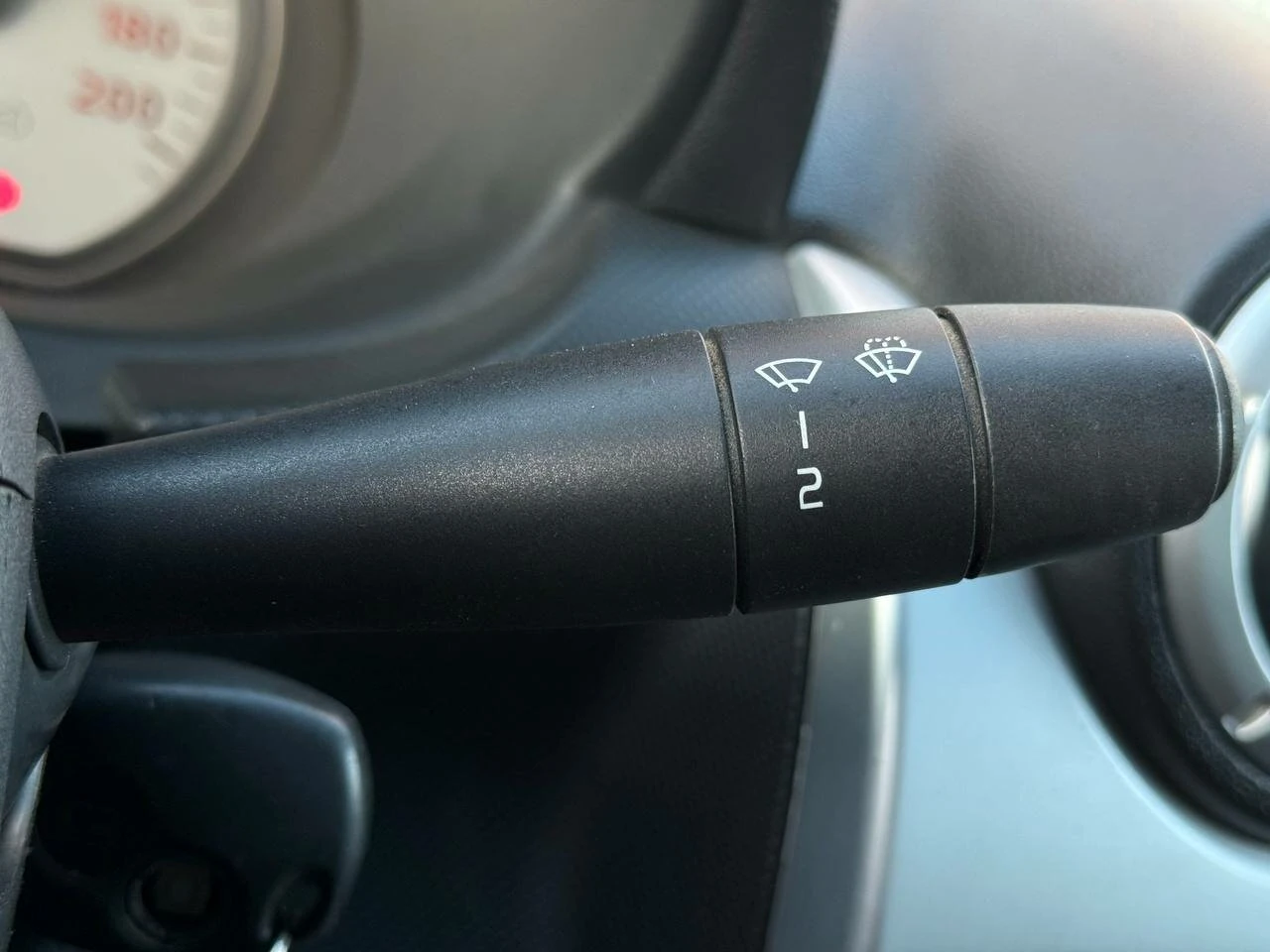 Renault Logan, 2011г, передний привод, автомат