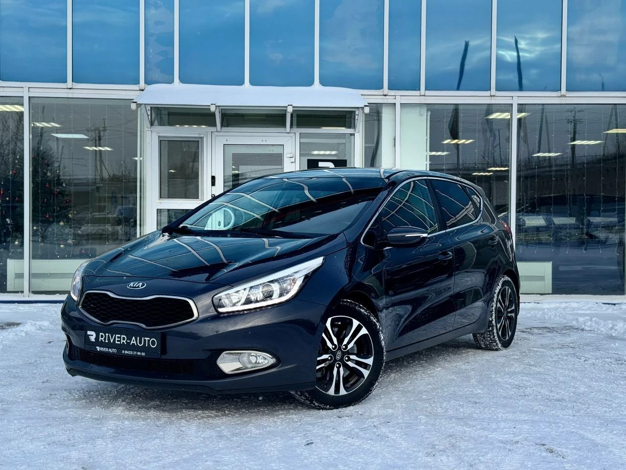 Kia Ceed, 2013г., передний привод, автомат
