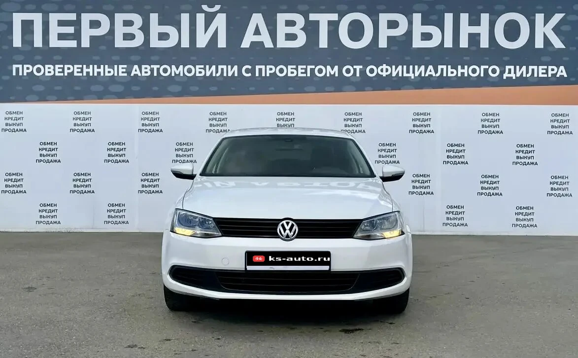 Volkswagen Jetta, 2013г, передний привод, робот