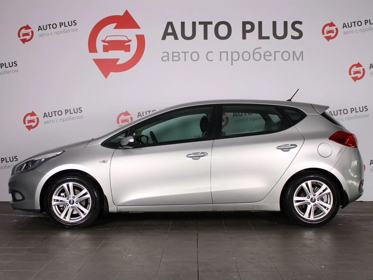 Kia Ceed, 2013г, передний привод, автомат
