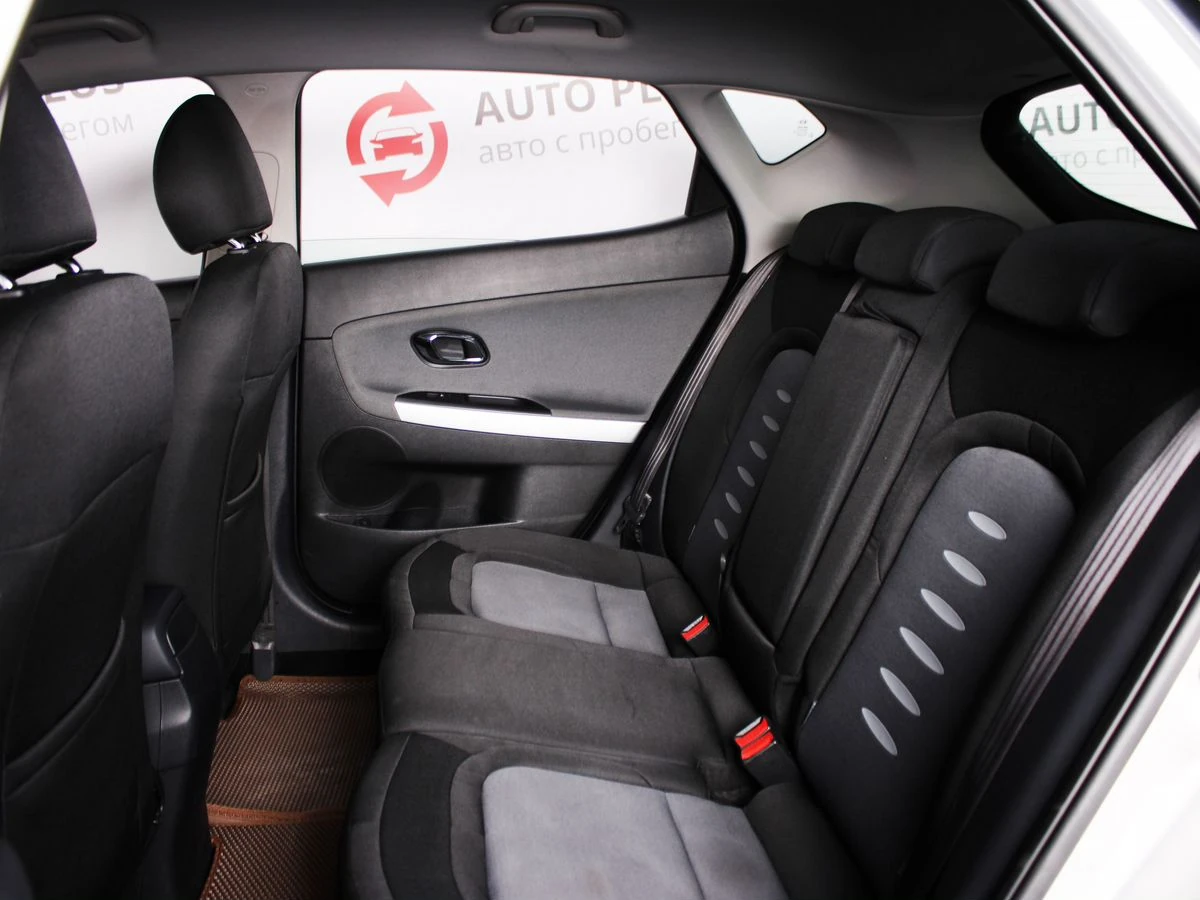 Kia Ceed, 2013г, передний привод, автомат
