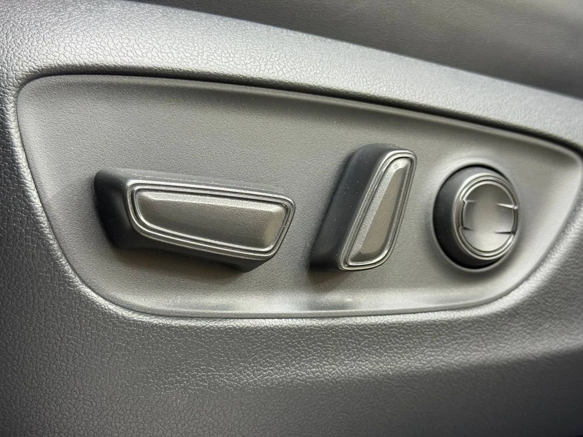 Toyota Land Cruiser, 2025г, полный привод, автомат