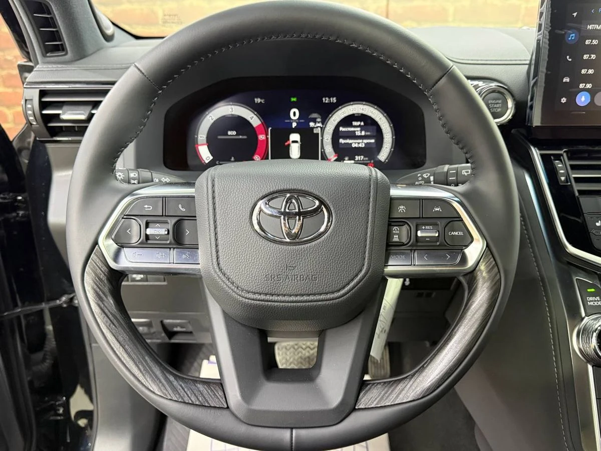 Toyota Land Cruiser, 2025г, полный привод, автомат