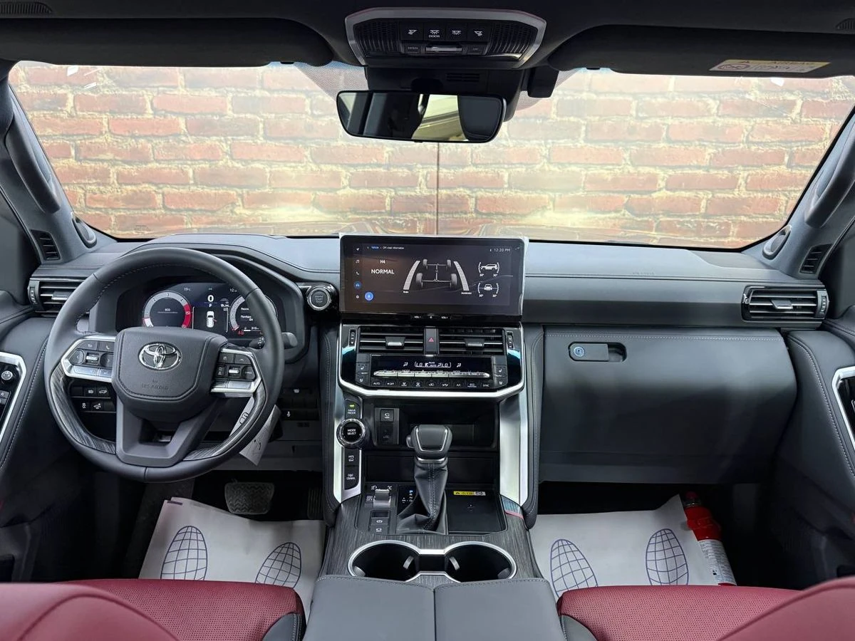 Toyota Land Cruiser, 2025г, полный привод, автомат