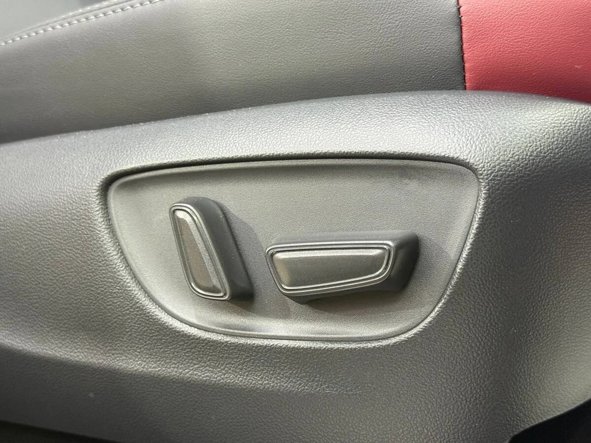 Toyota Land Cruiser, 2025г, полный привод, автомат