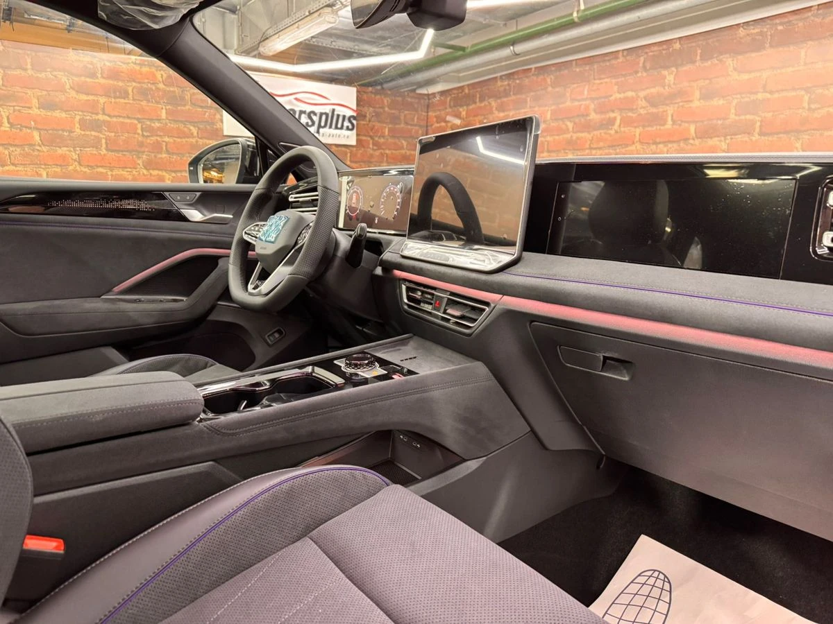 Volkswagen Tiguan, 2026г, полный привод, робот