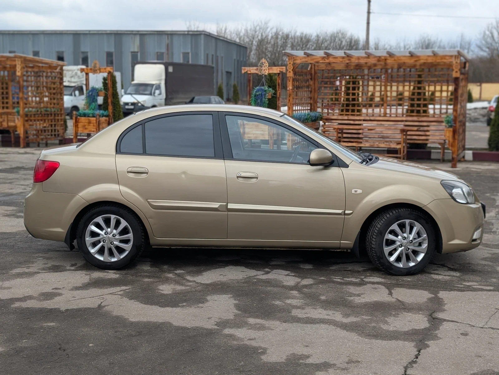 Kia Rio, 2011г, передний привод, автомат