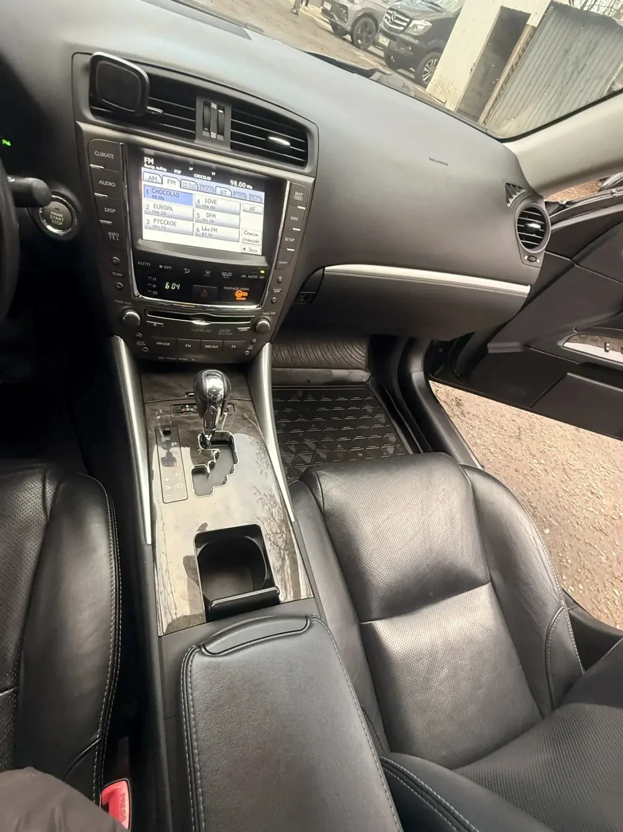 Lexus IS, 2012г, задний привод, автомат