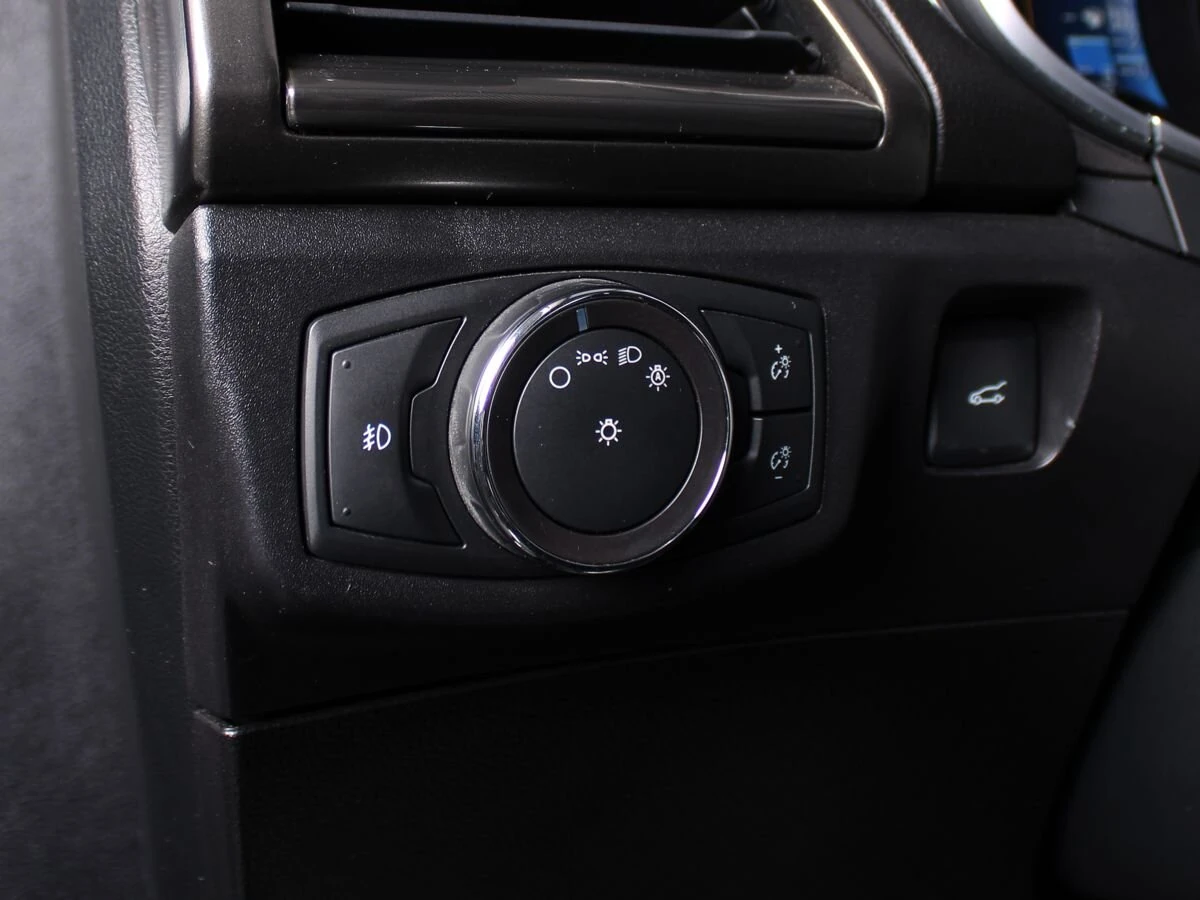 Ford Fusion (North America), 2016г, передний привод, автомат