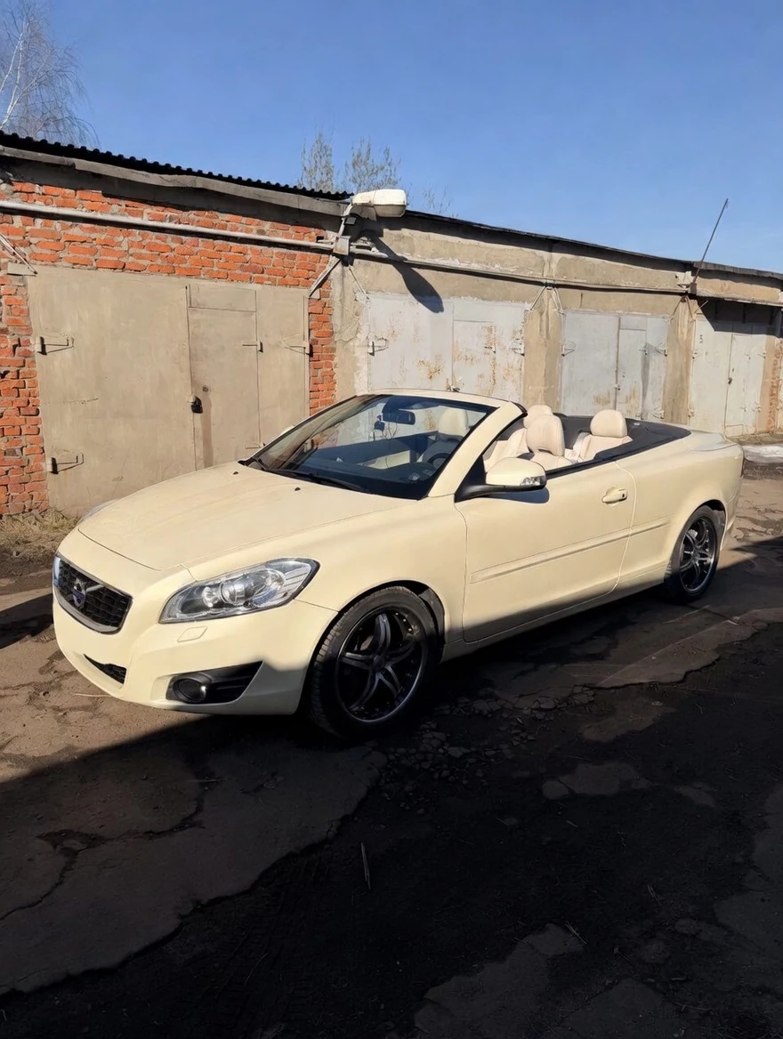 Volvo C70, 2010г, передний привод, автомат