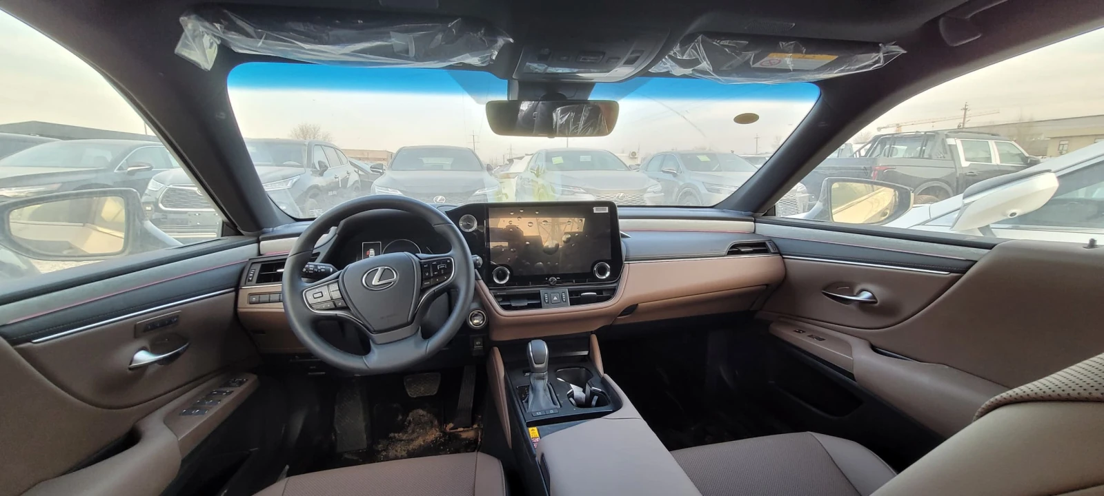 Lexus ES, 2025г, передний привод, вариатор