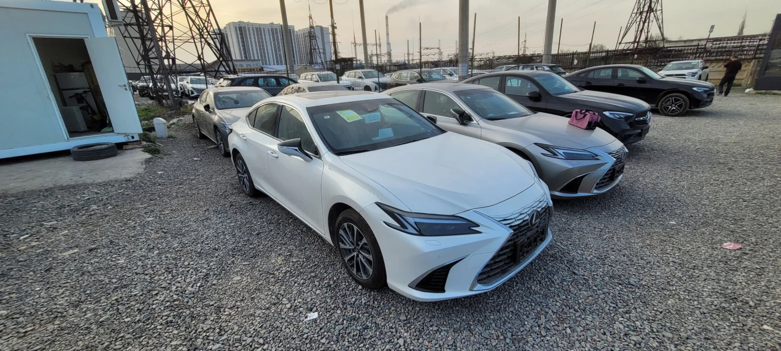 Lexus ES, 2025г, передний привод, вариатор