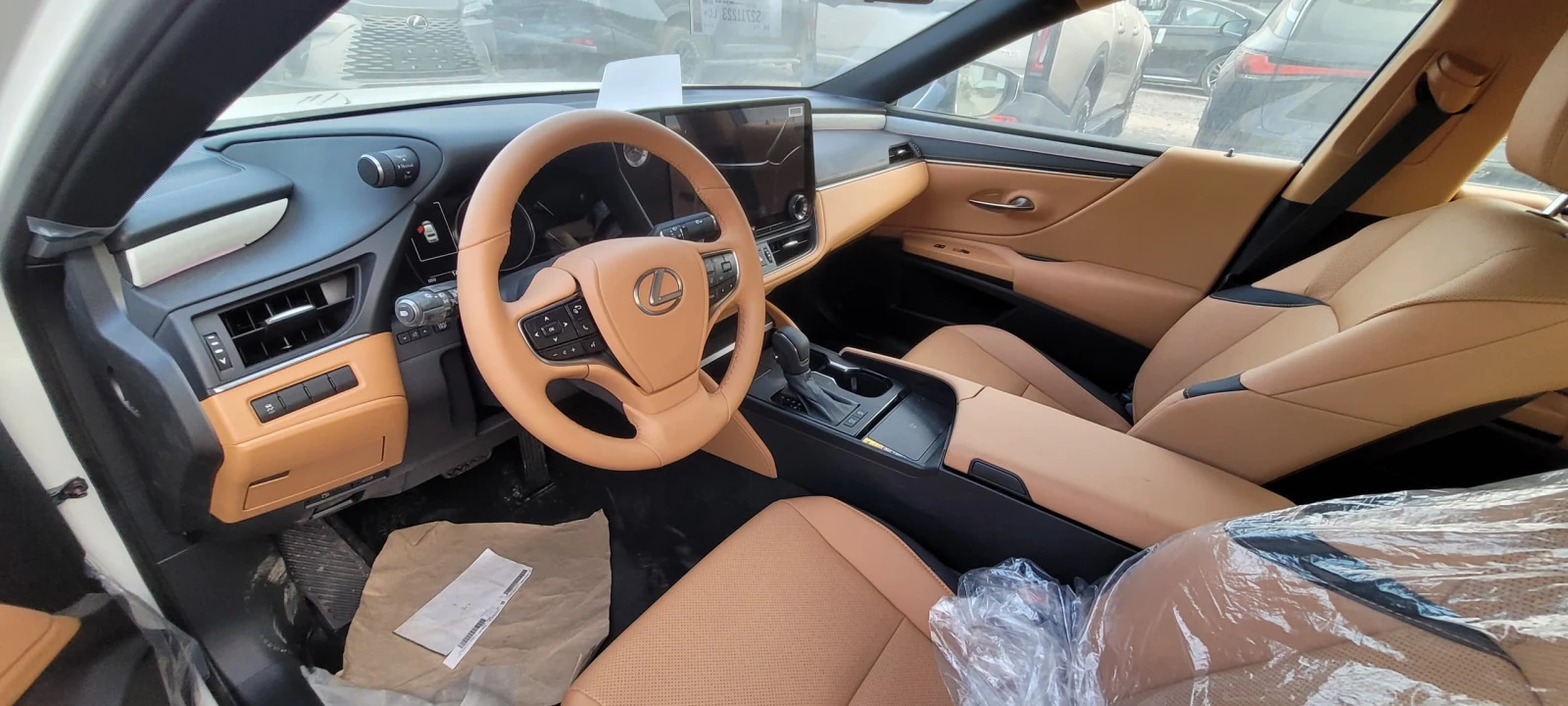 Lexus ES, 2025г, передний привод, вариатор