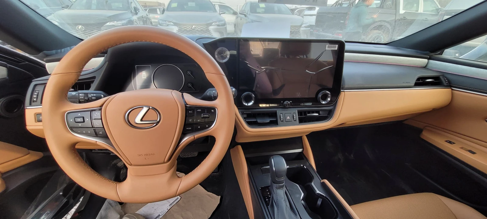 Lexus ES, 2025г, передний привод, вариатор