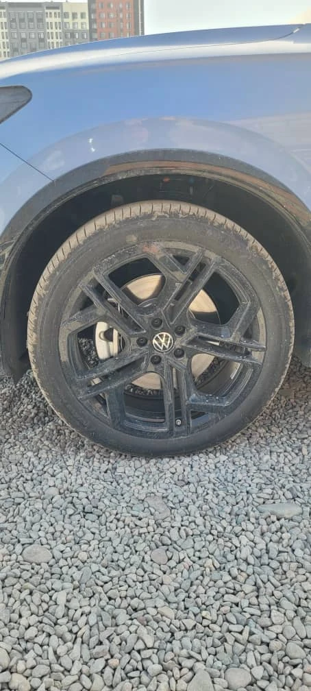 Volkswagen Tiguan, 2026г, полный привод, робот