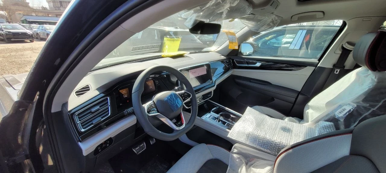 Volkswagen Teramont, 2026г, полный привод, робот