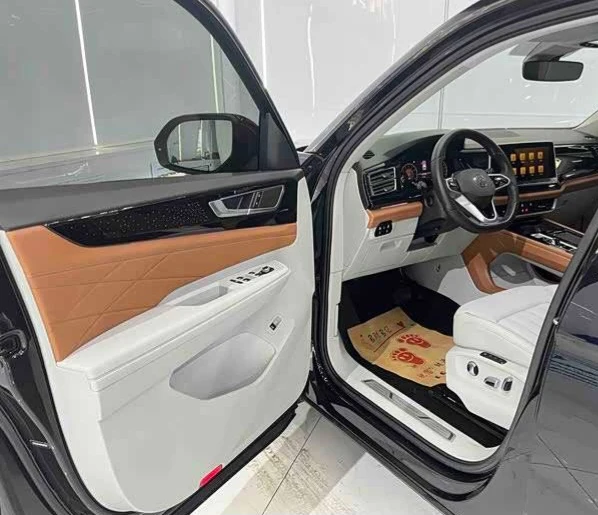 Volkswagen Teramont, 2026г, полный привод, робот