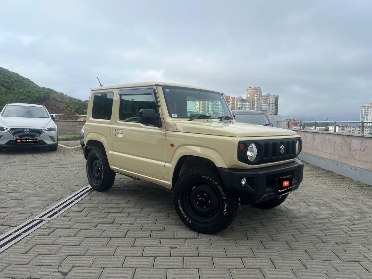 Suzuki Jimny, 2023г, полный привод, механика