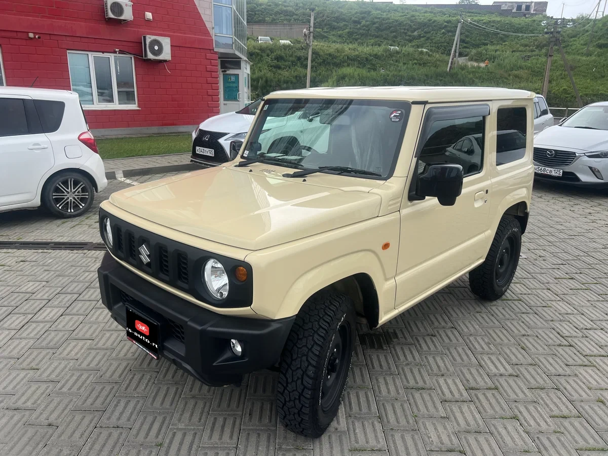 Suzuki Jimny, 2023г, полный привод, механика