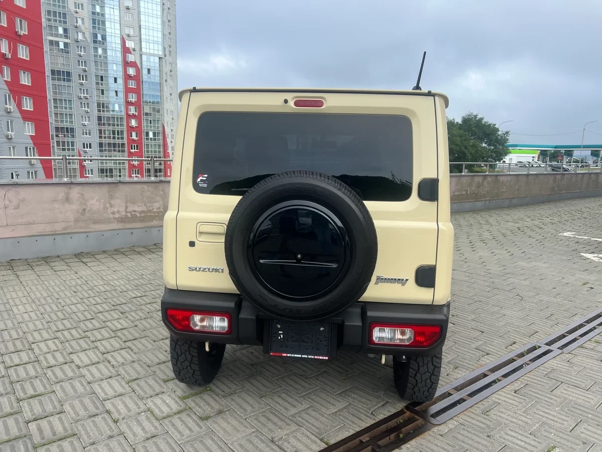 Suzuki Jimny, 2023г, полный привод, механика