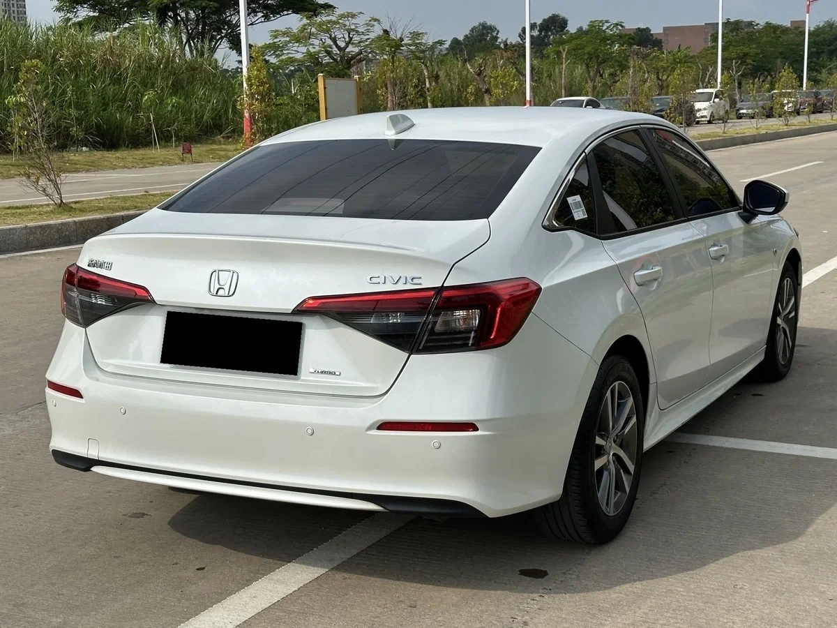 Honda Civic, 2022г, передний привод, вариатор