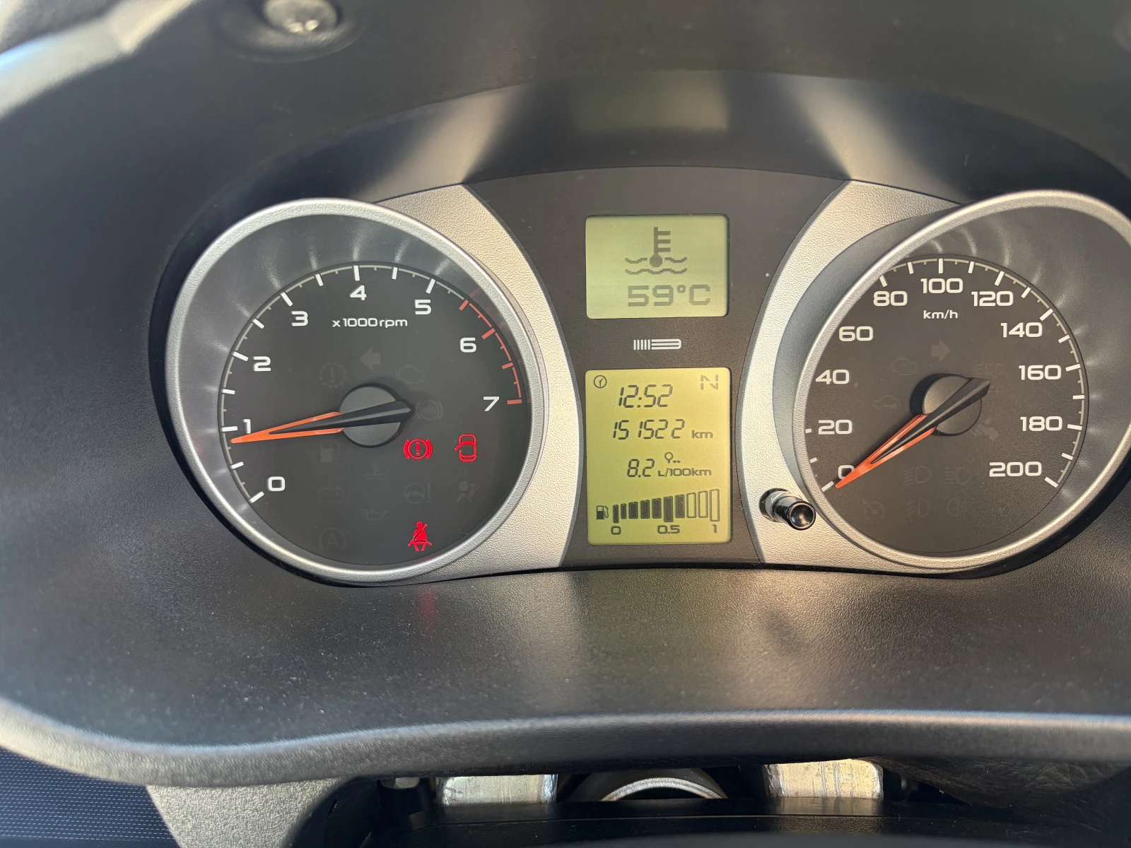 Lada (ВАЗ) Granta, 2015г, передний привод, робот