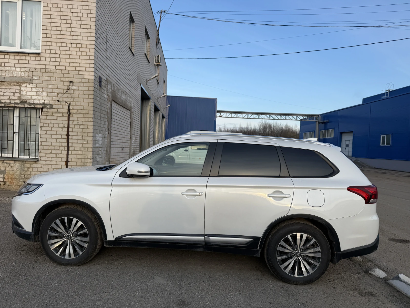 Mitsubishi Outlander, 2019г, полный привод, вариатор