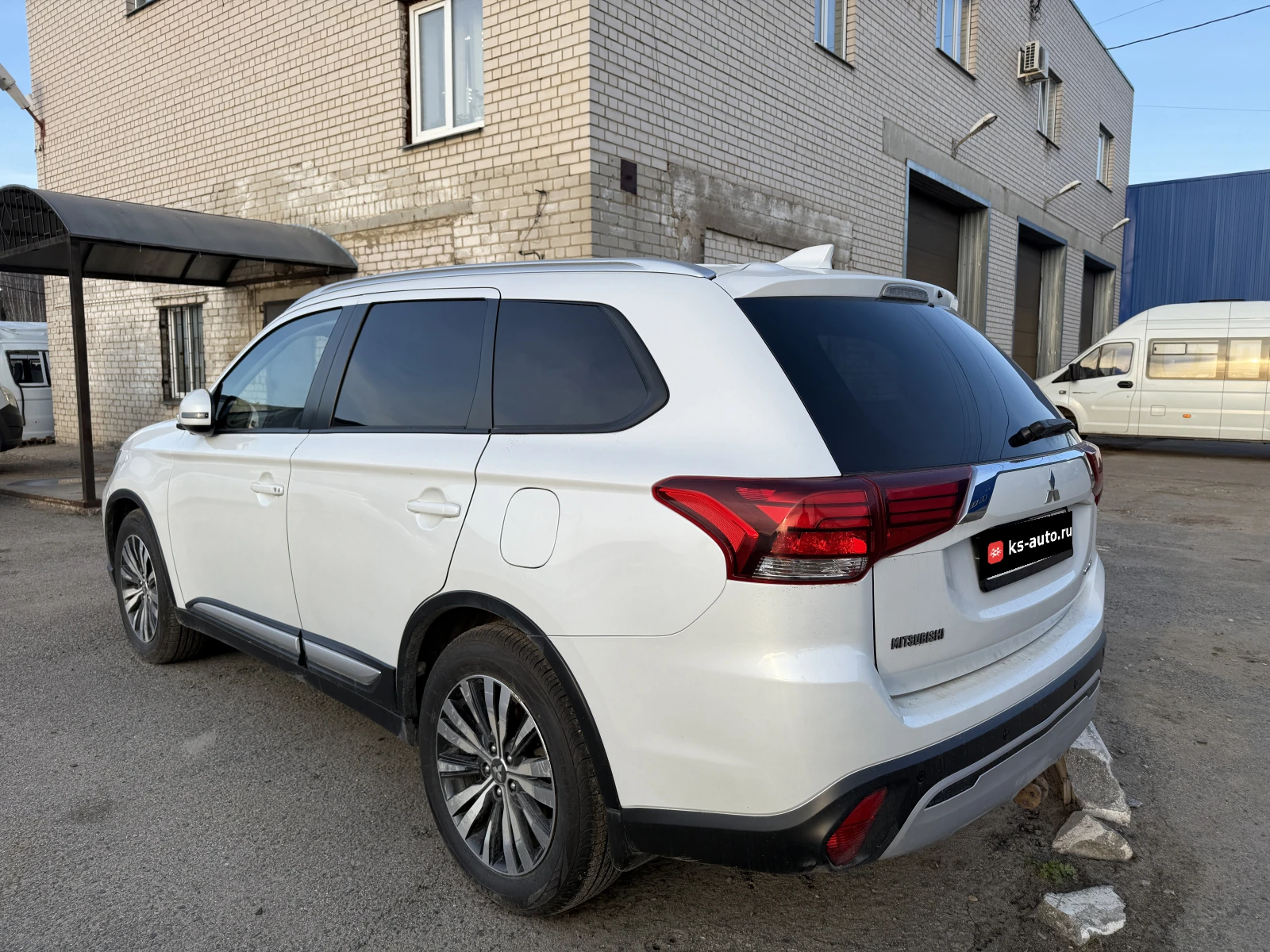 Mitsubishi Outlander, 2019г, полный привод, вариатор