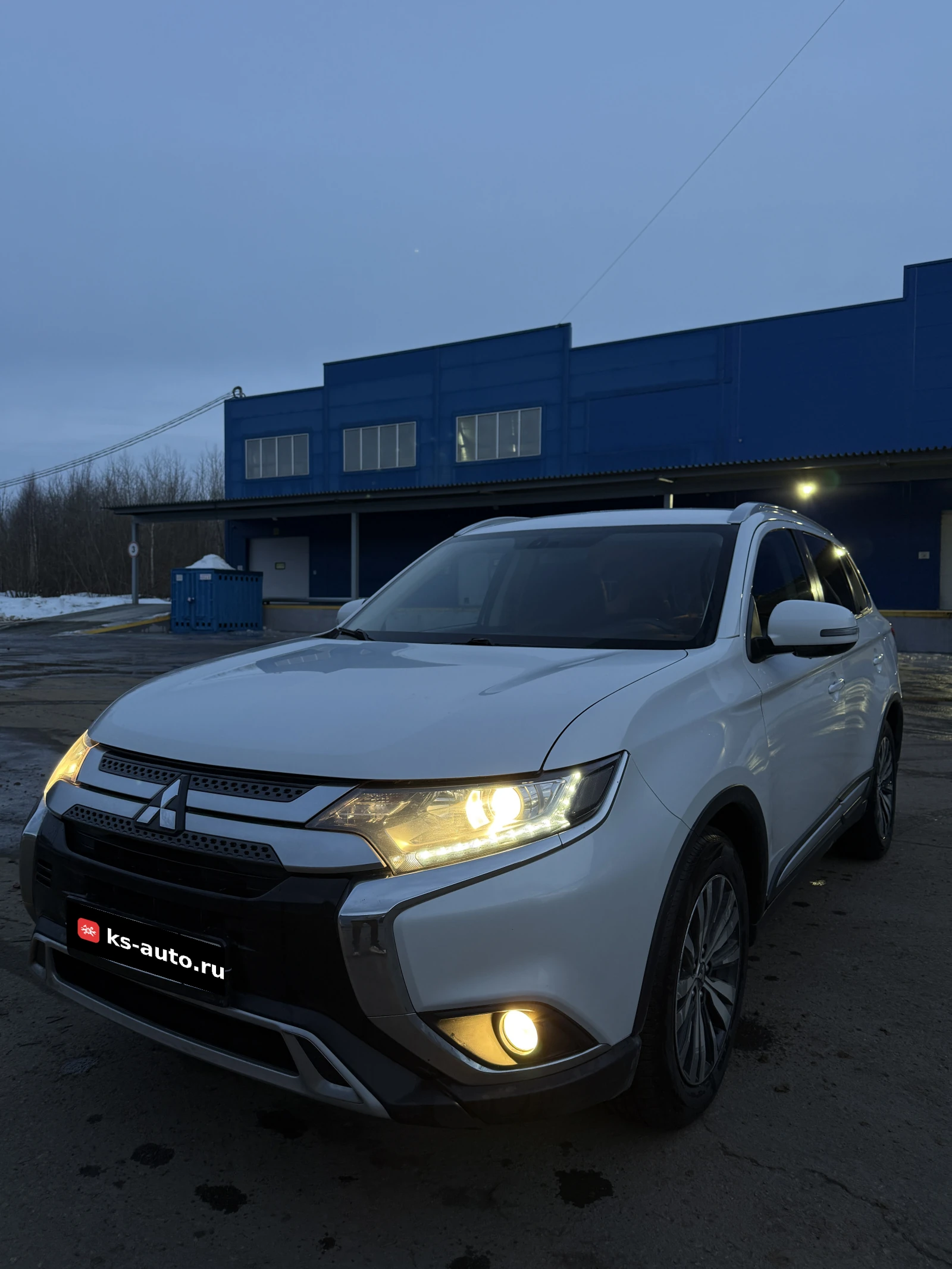 Mitsubishi Outlander, 2019г, полный привод, вариатор