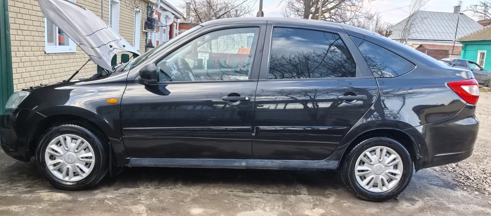 Lada (ВАЗ) Granta, 2014г, передний привод, механика