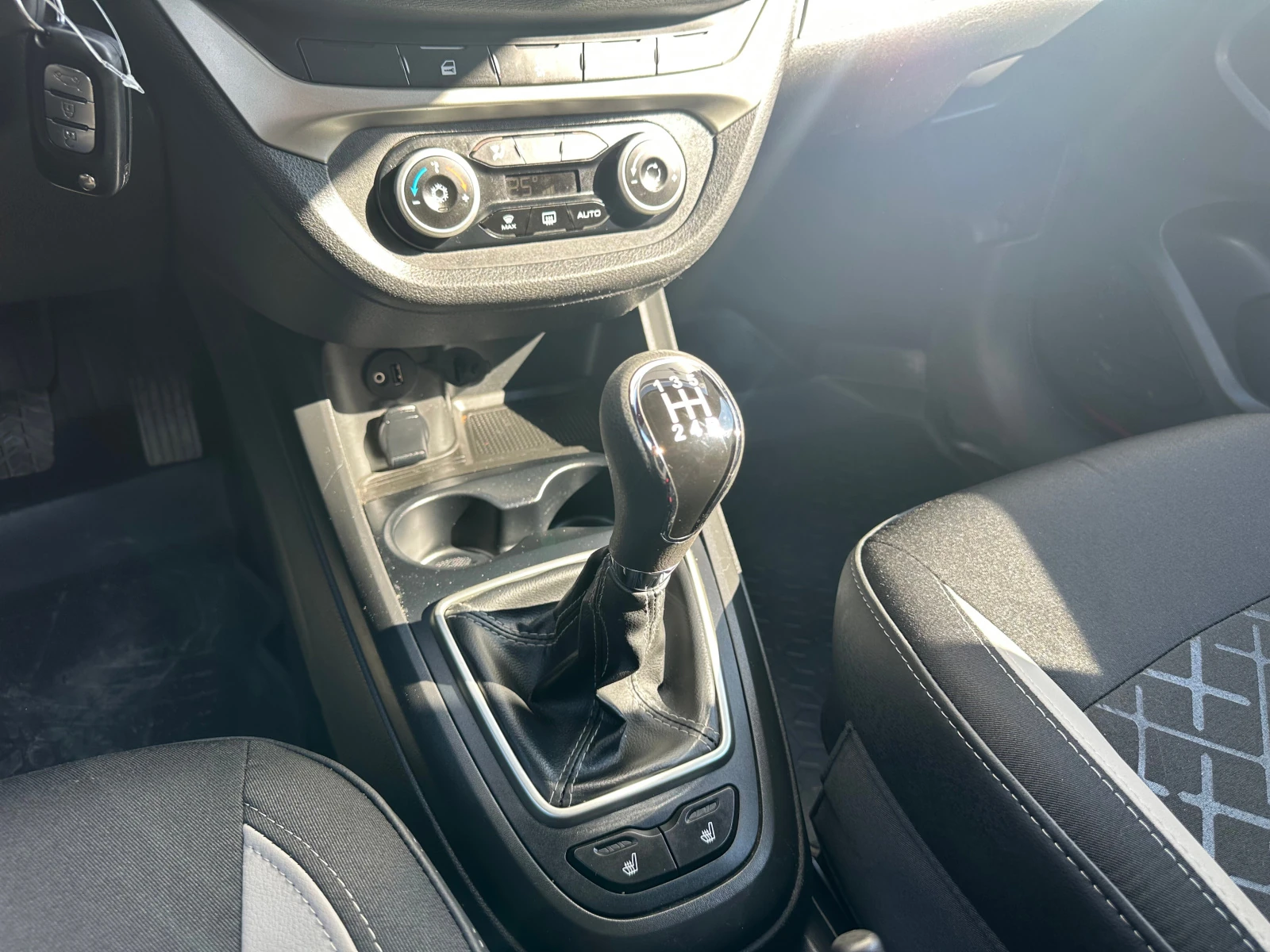 Lada (ВАЗ) Vesta, 2020г., передний привод, механика