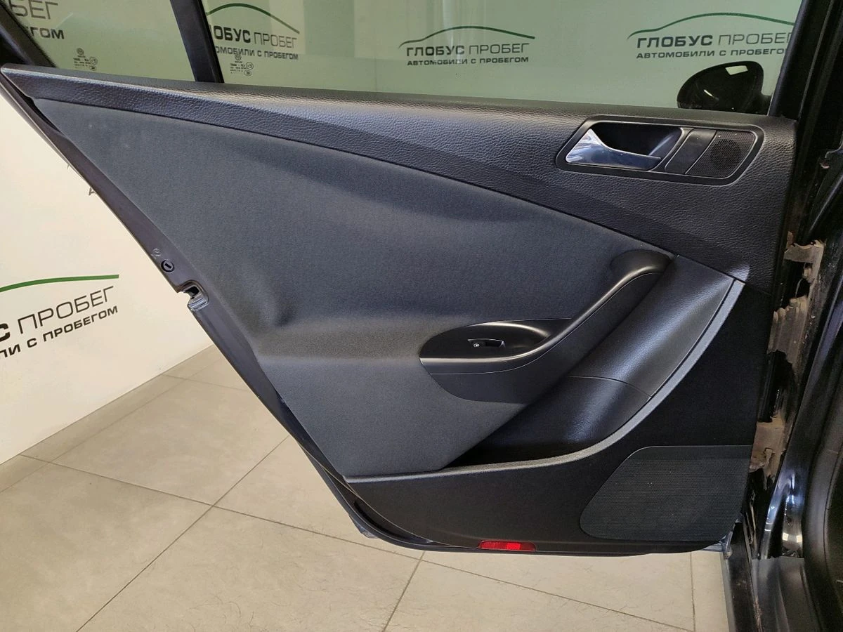 Volkswagen Passat, 2006г, передний привод, автомат