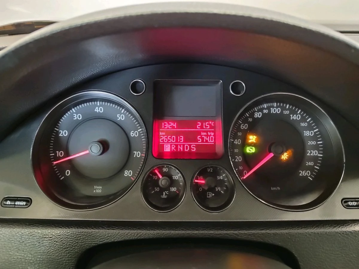 Volkswagen Passat, 2006г, передний привод, автомат