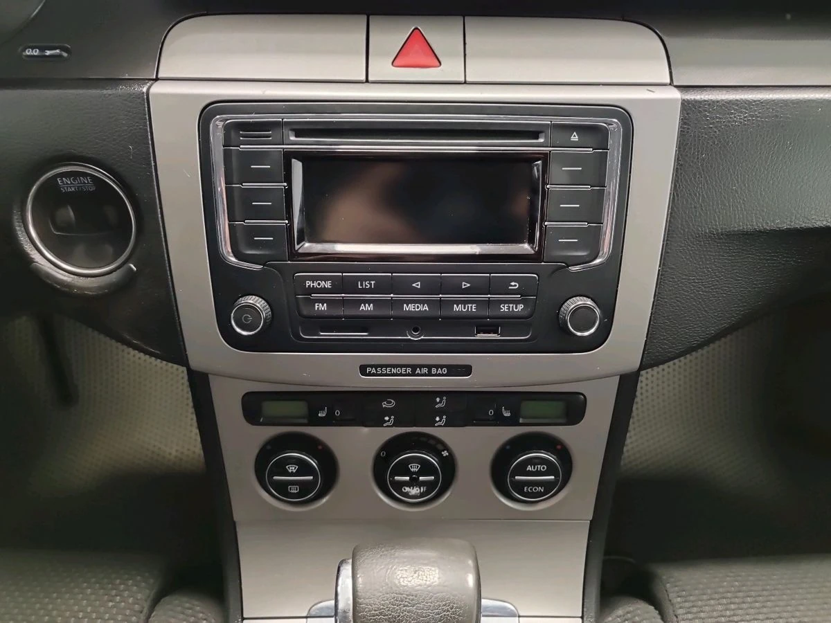 Volkswagen Passat, 2006г, передний привод, автомат