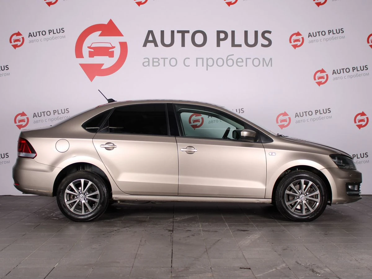 Volkswagen Polo, 2018г, передний привод, автомат