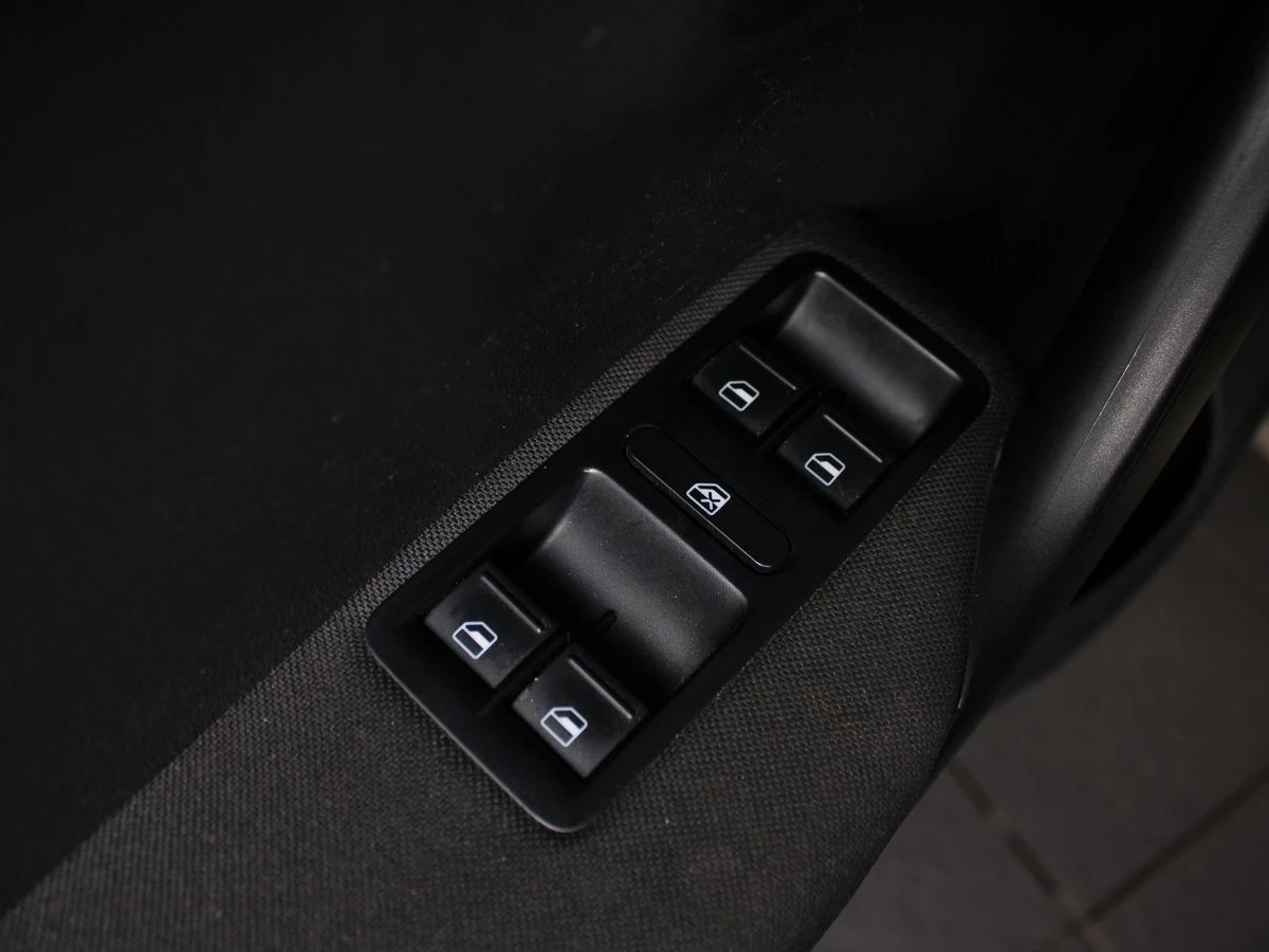 Volkswagen Polo, 2018г, передний привод, автомат