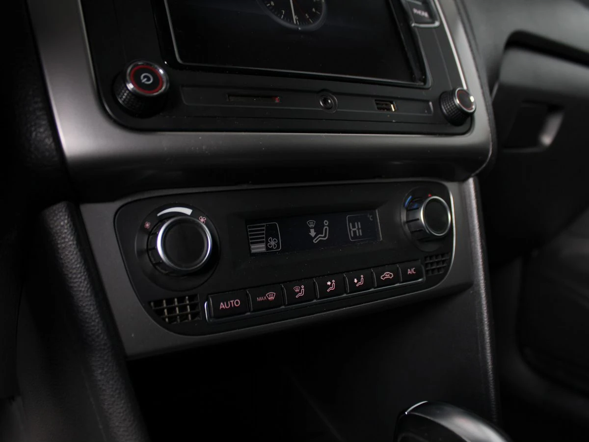 Volkswagen Polo, 2018г, передний привод, автомат