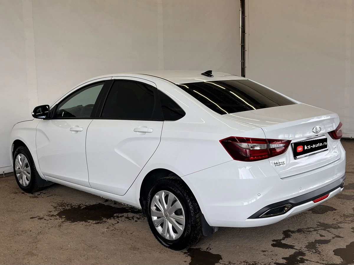 Lada (ВАЗ) Vesta, 2023г, передний привод, механика