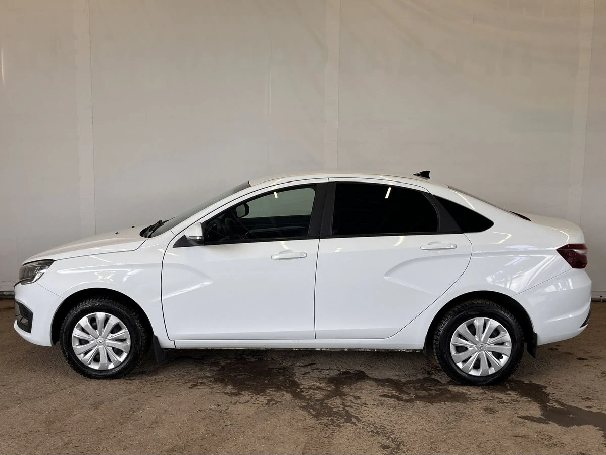 Lada (ВАЗ) Vesta, 2023г, передний привод, механика