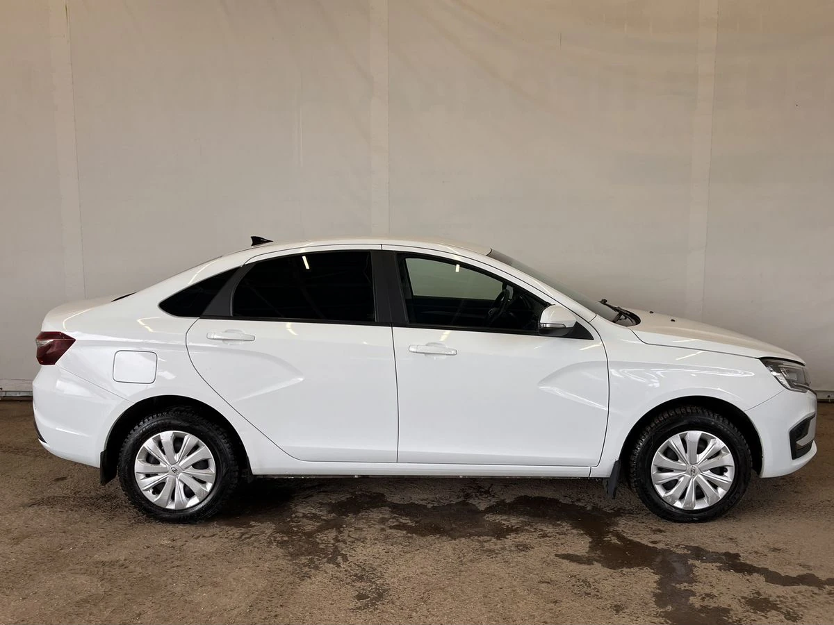 Lada (ВАЗ) Vesta, 2023г, передний привод, механика