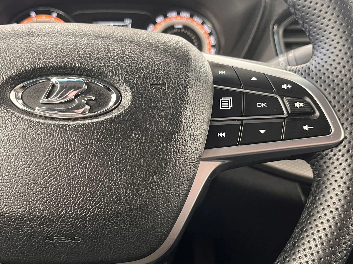 Lada (ВАЗ) Vesta, 2023г, передний привод, механика